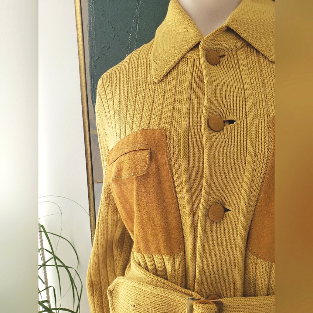Vintage | Wool Cardigan with Suede Details - Picture 6 of 16